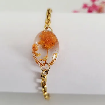 Bracelet résine fleur séchée fait main en acier chirurgical doré